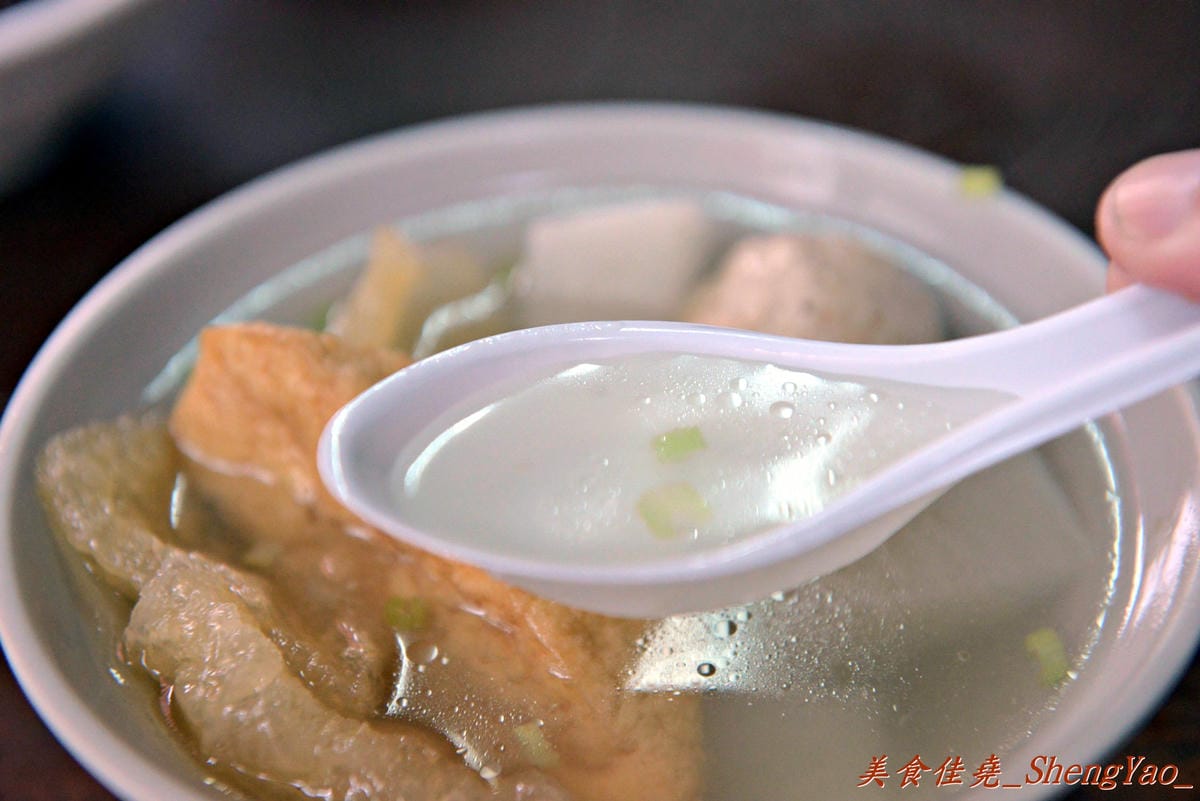 [台中沙鹿]拉仔麵 N訪 – 沙鹿少見的傳統小吃,月見豬油飯超級好吃 !!