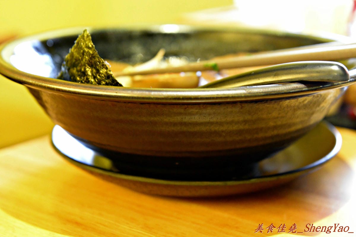 [台中北區]盡心亭拉麵 – 價格微高,拉麵用料實在,秘製叉燒飯是一大亮點 !!