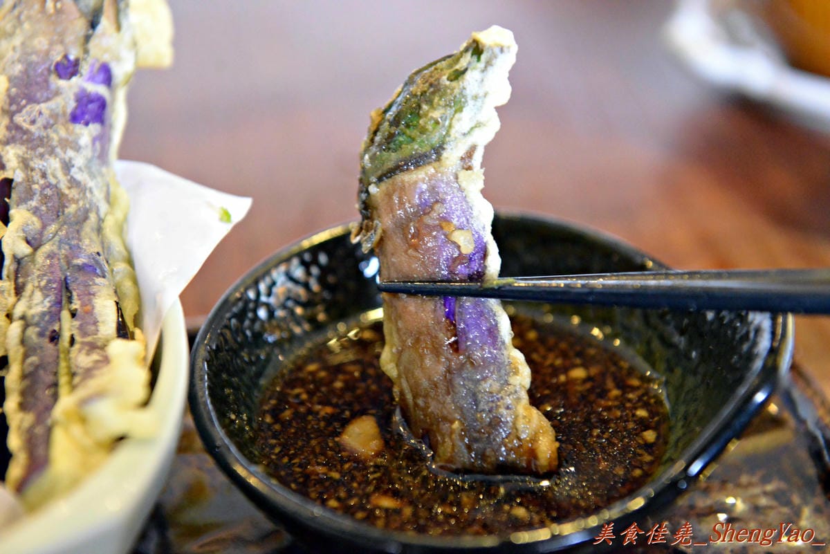 [台中沙鹿]DC夢幻國度再訪 – 沙鹿最推薦日式料理,二訪依舊美味度不減,日本馬糞海膽蓋飯好吃到感動。