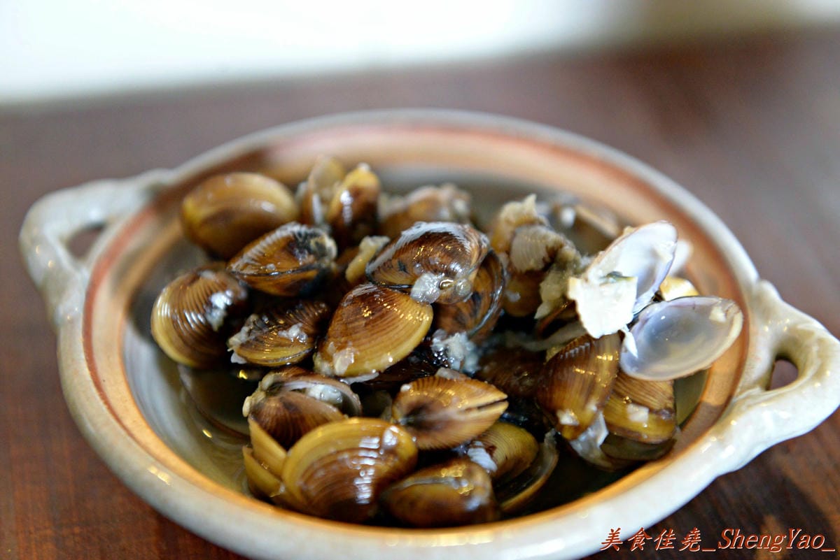 [台中沙鹿]DC夢幻國度再訪 – 沙鹿最推薦日式料理,二訪依舊美味度不減,日本馬糞海膽蓋飯好吃到感動。