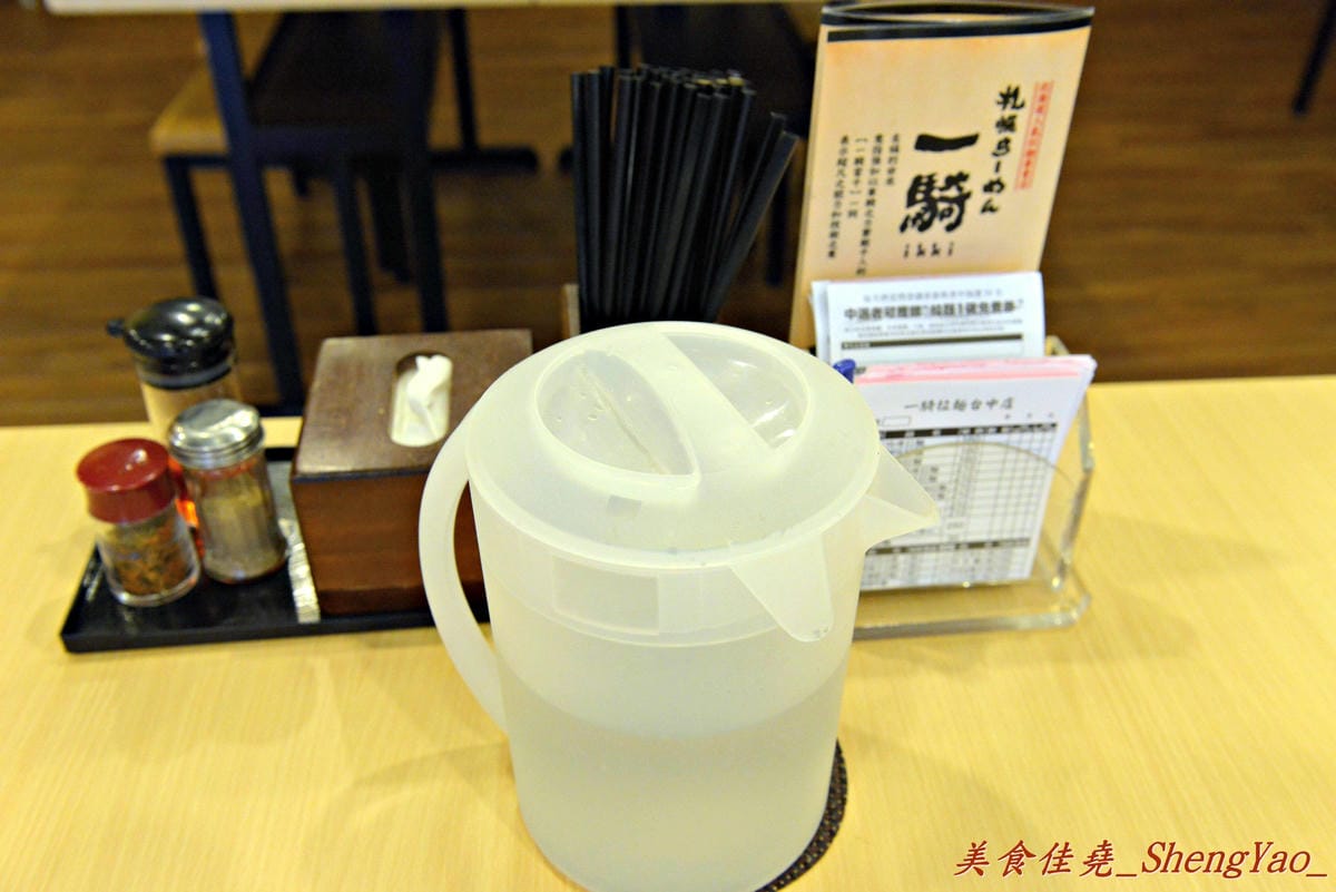 [台中北區]一騎拉麵 – 沒有高人氣,但是卻很好吃的日本連鎖拉麵店,麵好、湯濃、叉燒肥滋滋。(已歇業)