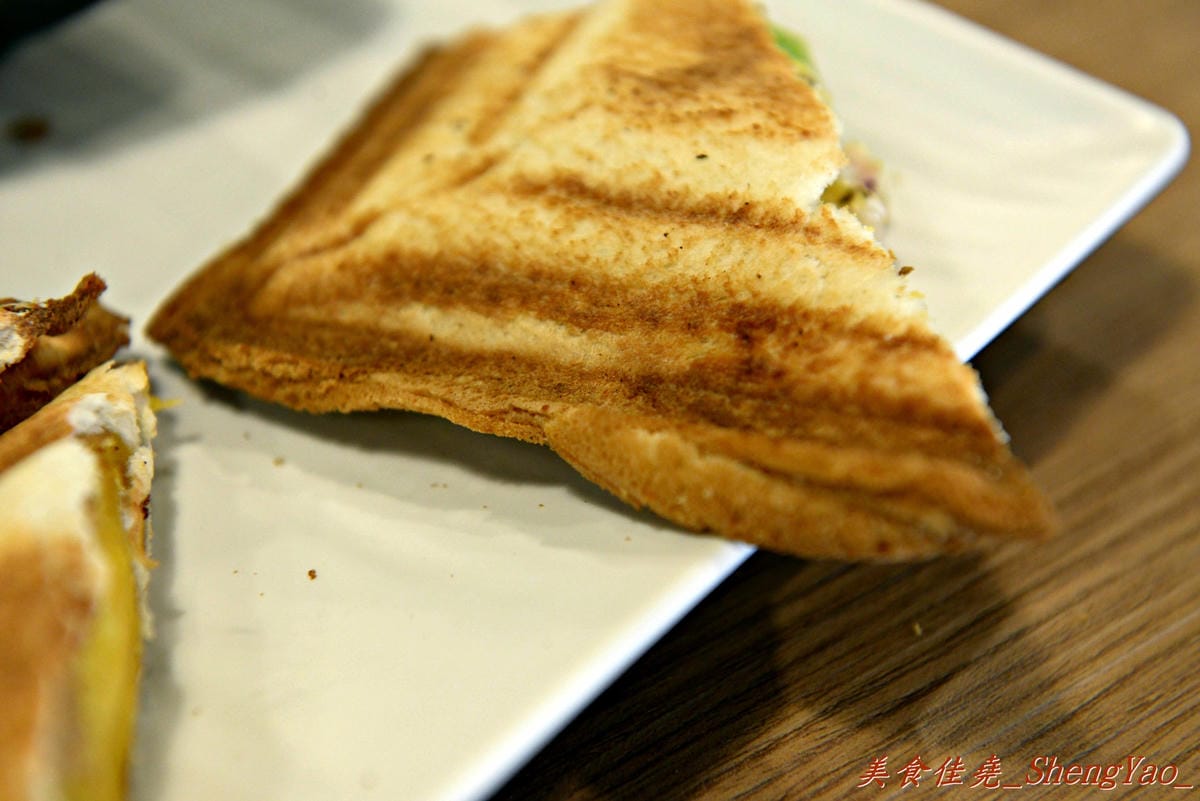 [台中沙鹿]土司森林 – 新開幕的輕食早午晚連鎖餐廳,餐點份量大到兩個人吃也會飽(官網說的)