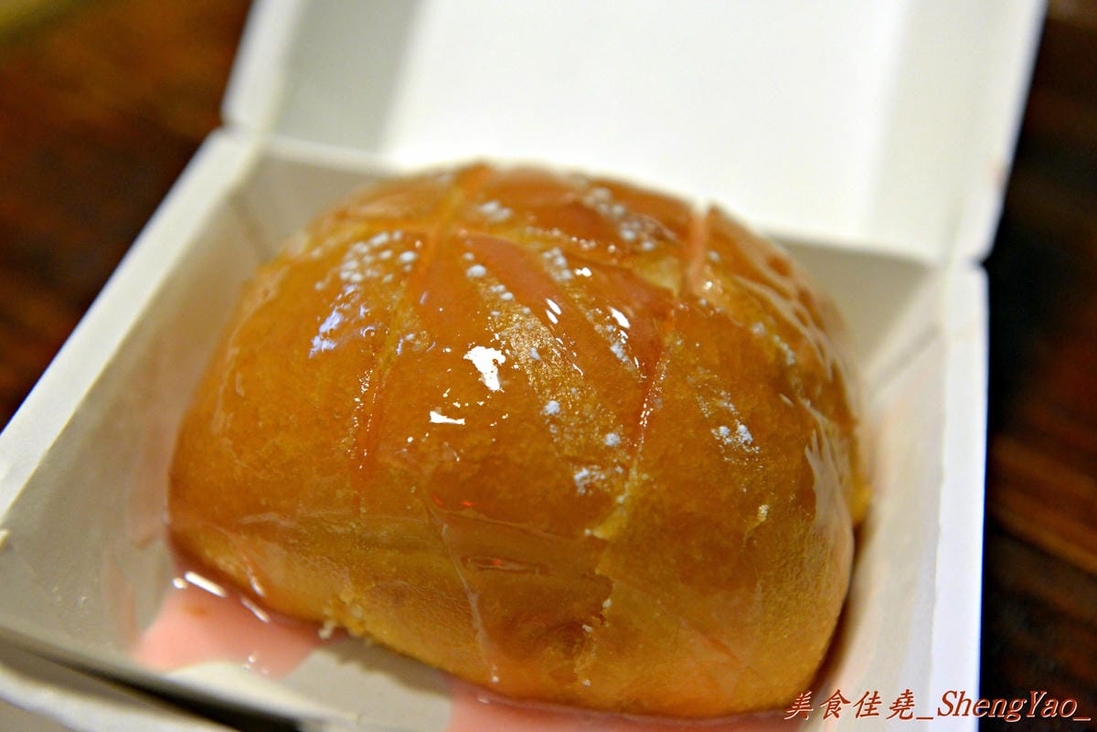 [台中龍井]幸福之家 黃金煉乳饅頭 – 東海商圈內的隱藏版巷弄美食,吃了有幸福感的炸饅頭。