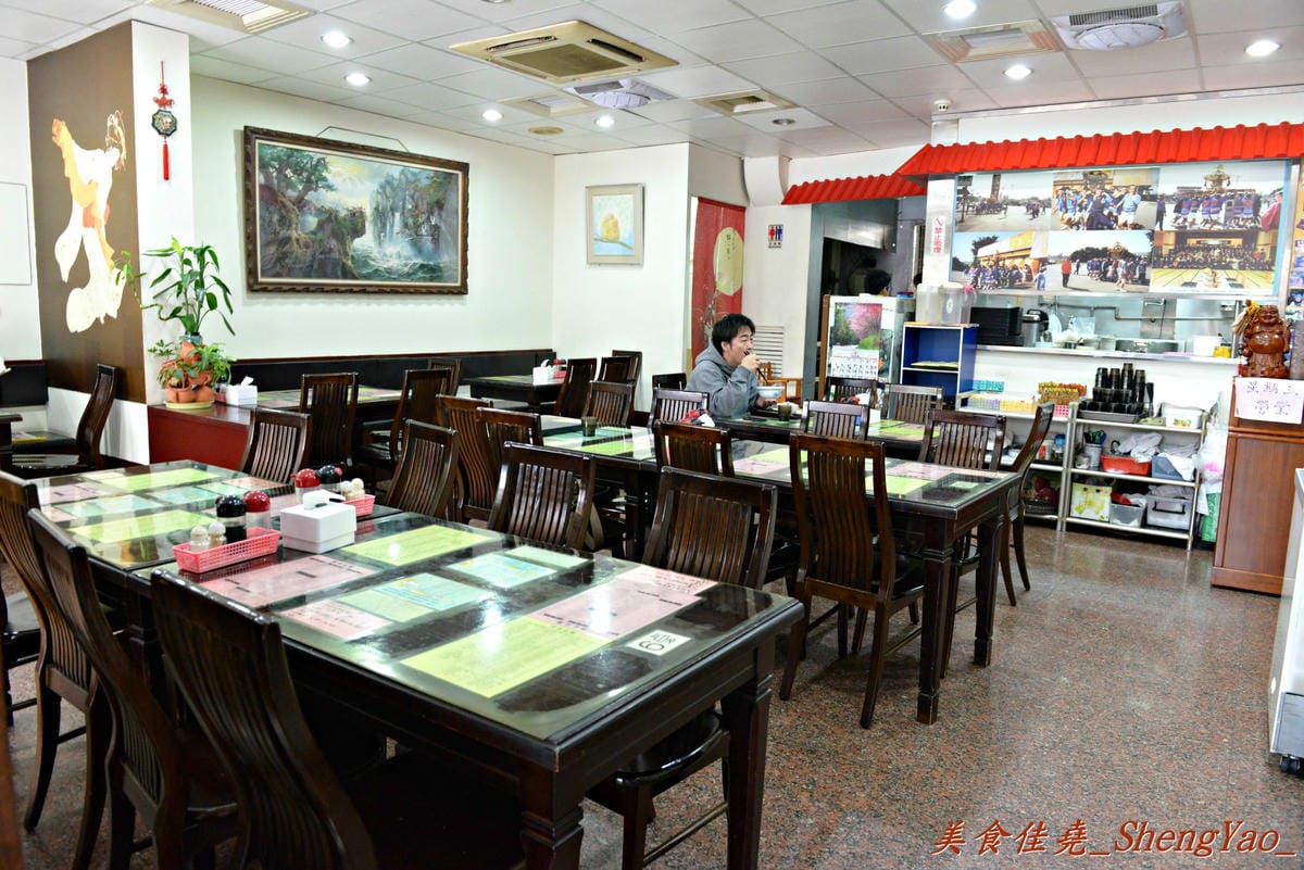 [台中西區]珍來拉麵 – 台中超好吃台味拉麵,份量足、菜色選擇性超多,吃過後還想再來。(已歇業)