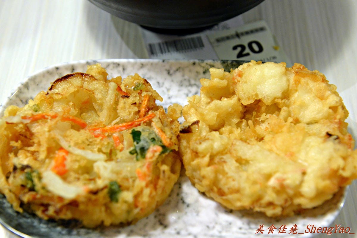 [台中西屯]名代富士蕎麥麵 台中新光三越店 – 日本東京NO.1的名代富士蕎麥麵來台中開店了 !! 蕎麥麵好吃、炸物還不差,價格便宜、份量多。(已歇業)