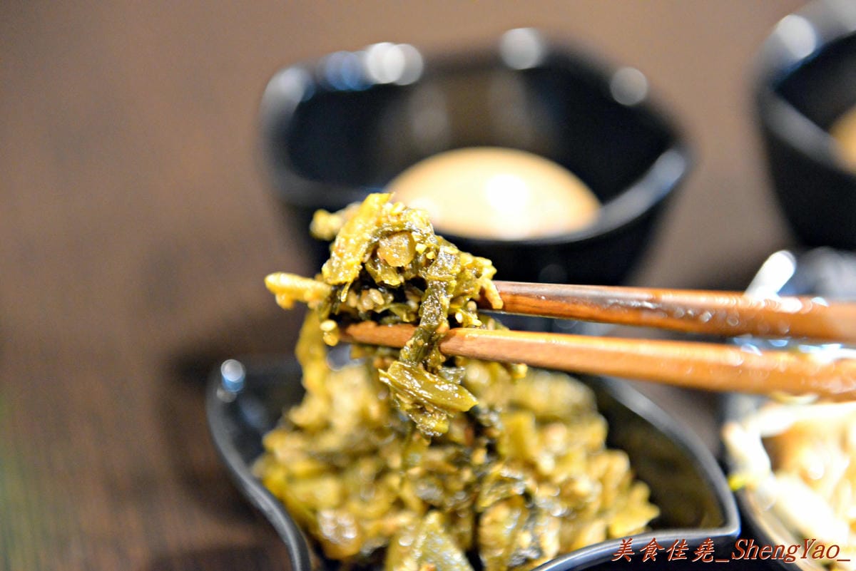 [台中西區]丸拉麵 – 來自九州長崎的道地日本拉麵,湯頭濃郁叉燒好吃,使用團購券超級划算。(已歇業)