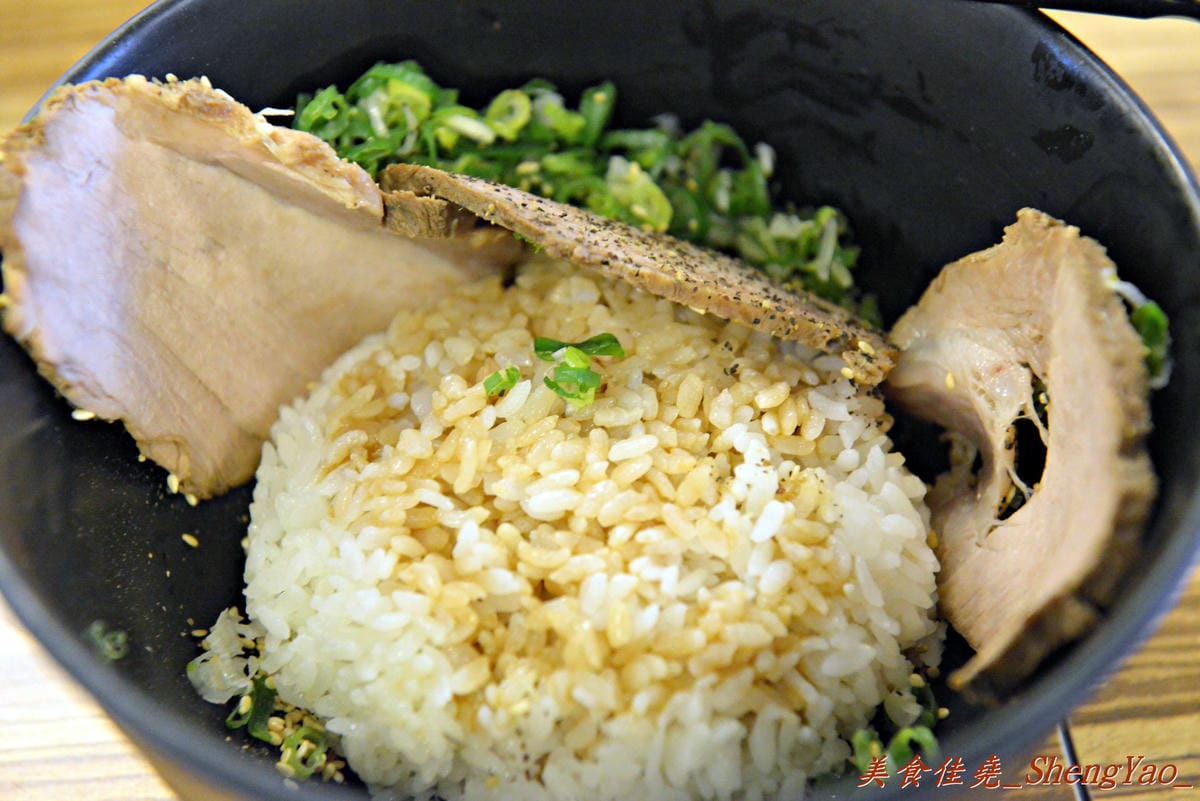 [台中西區]大海拉麵 – 台中人氣拉麵店,C/P值和味道不如網友說的那般利害。(已歇業)
