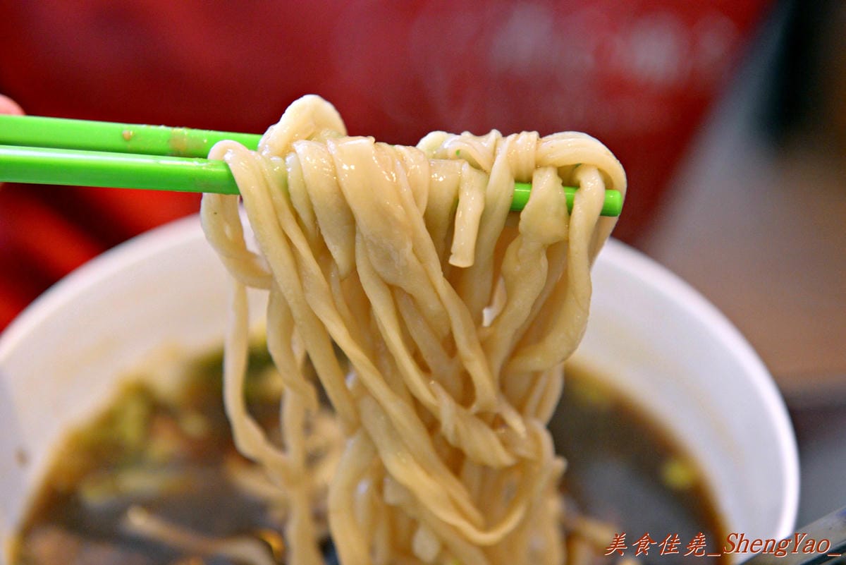 [台中沙鹿]康記麵館 -網友推薦的平價牛肉麵,牛腱子肉超級好吃。(已歇業)