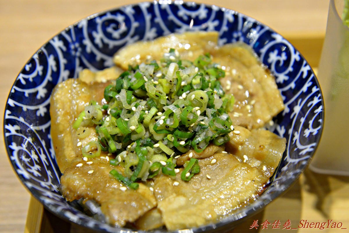 [台中西屯]開丼 燒肉vs丼飯 台中大墩店 – 號稱”地表最強燒肉丼”強勢來襲,台中朋友你們的胃準備好了嗎 ?!(已歇業)
