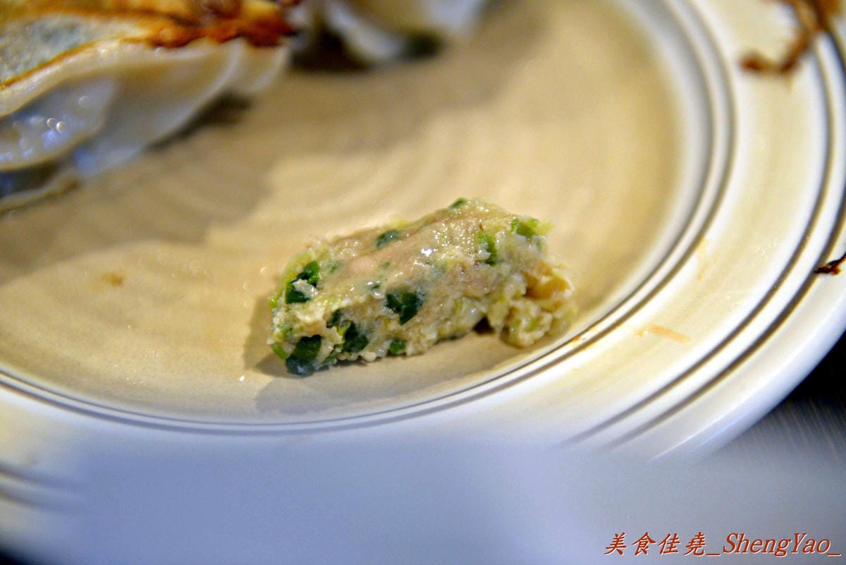 [台中西區]西川家燒き餃子 – 西區新開幕的日式燒餃小店,燒餃超好吃也不貴,下班小酌、夜晚消夜的好去處。