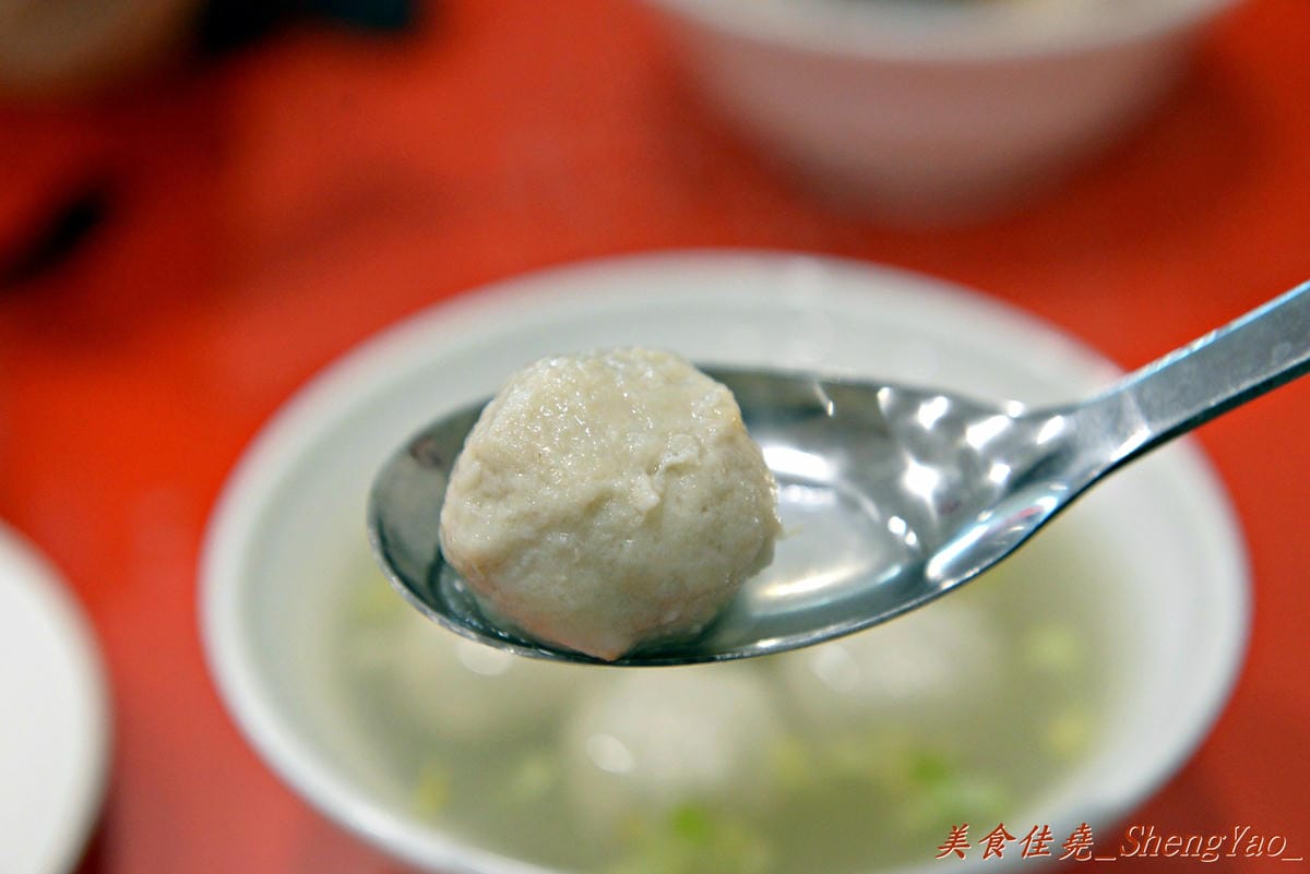 [台中沙鹿]阿丹肉燥飯 – 沙鹿新開幕,早上7點開始營業的肉燥飯,肉燥飯不錯吃,湯類有特色。(已歇業)