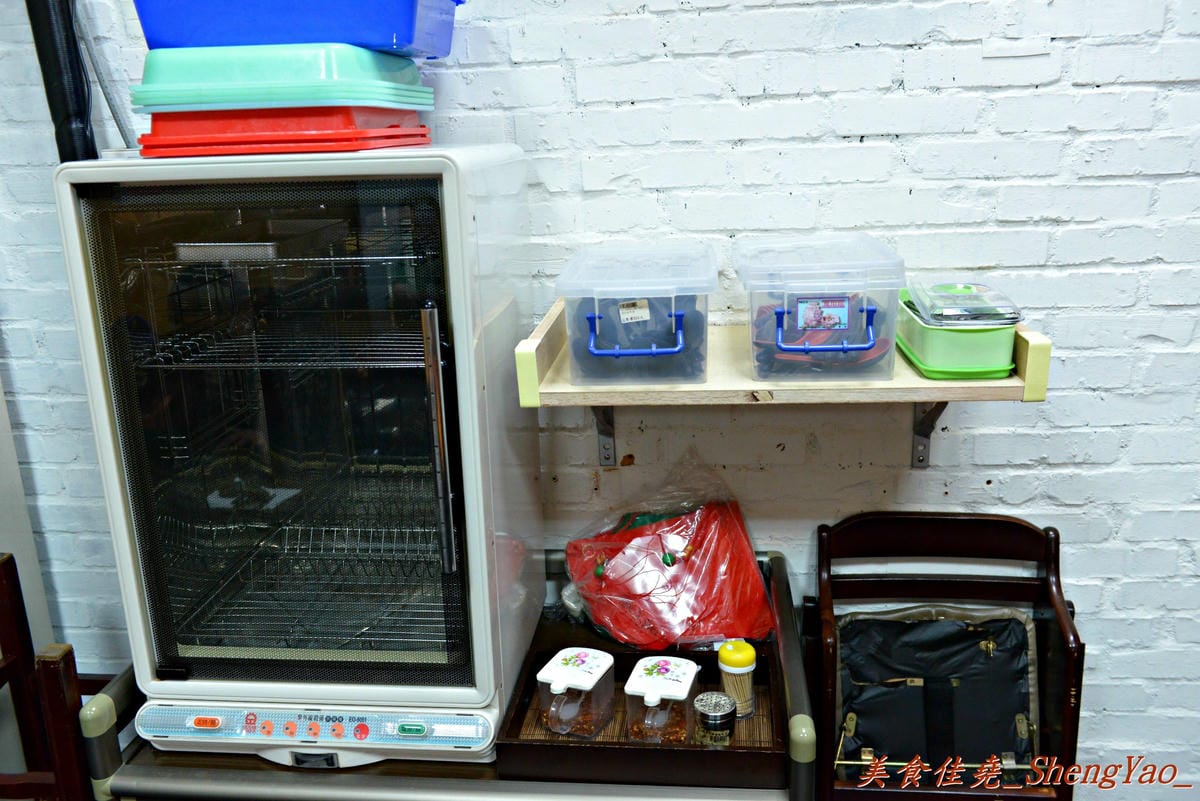 [台中沙鹿]嘉鳳屋 – 原本的”久米屋”重新開張了,蛋包飯有媽媽味道,日式豬排超級好吃。