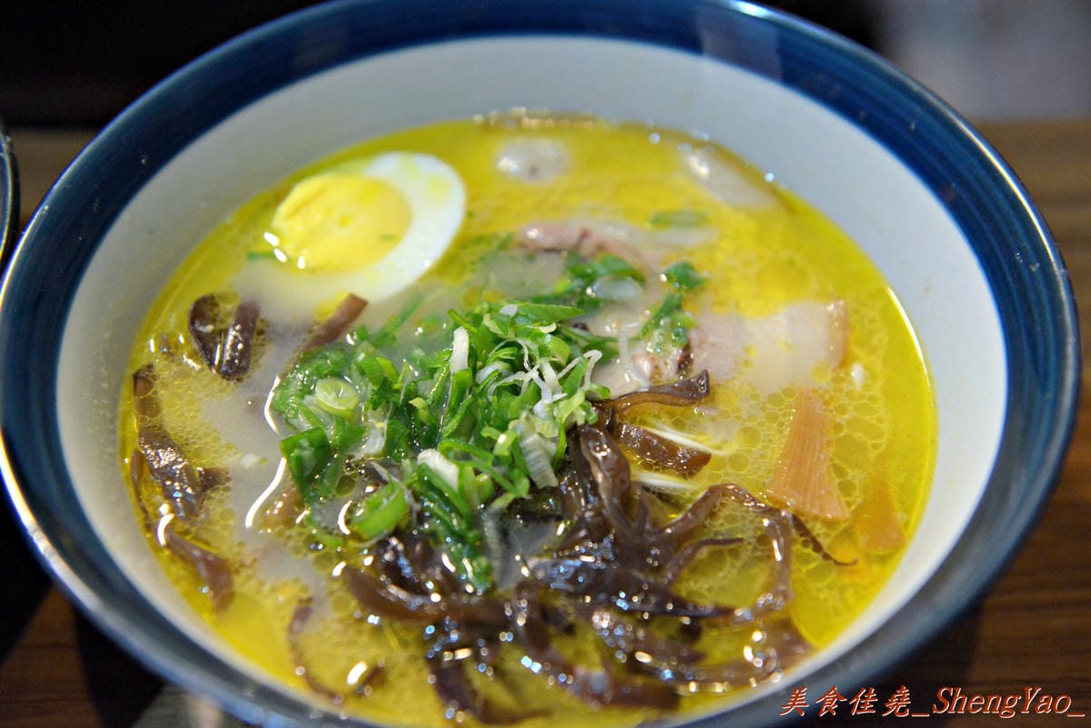 [台中北區]雷亭拉麵 – 北區永興街上的深夜限定版拉麵,價格便宜還不錯吃。