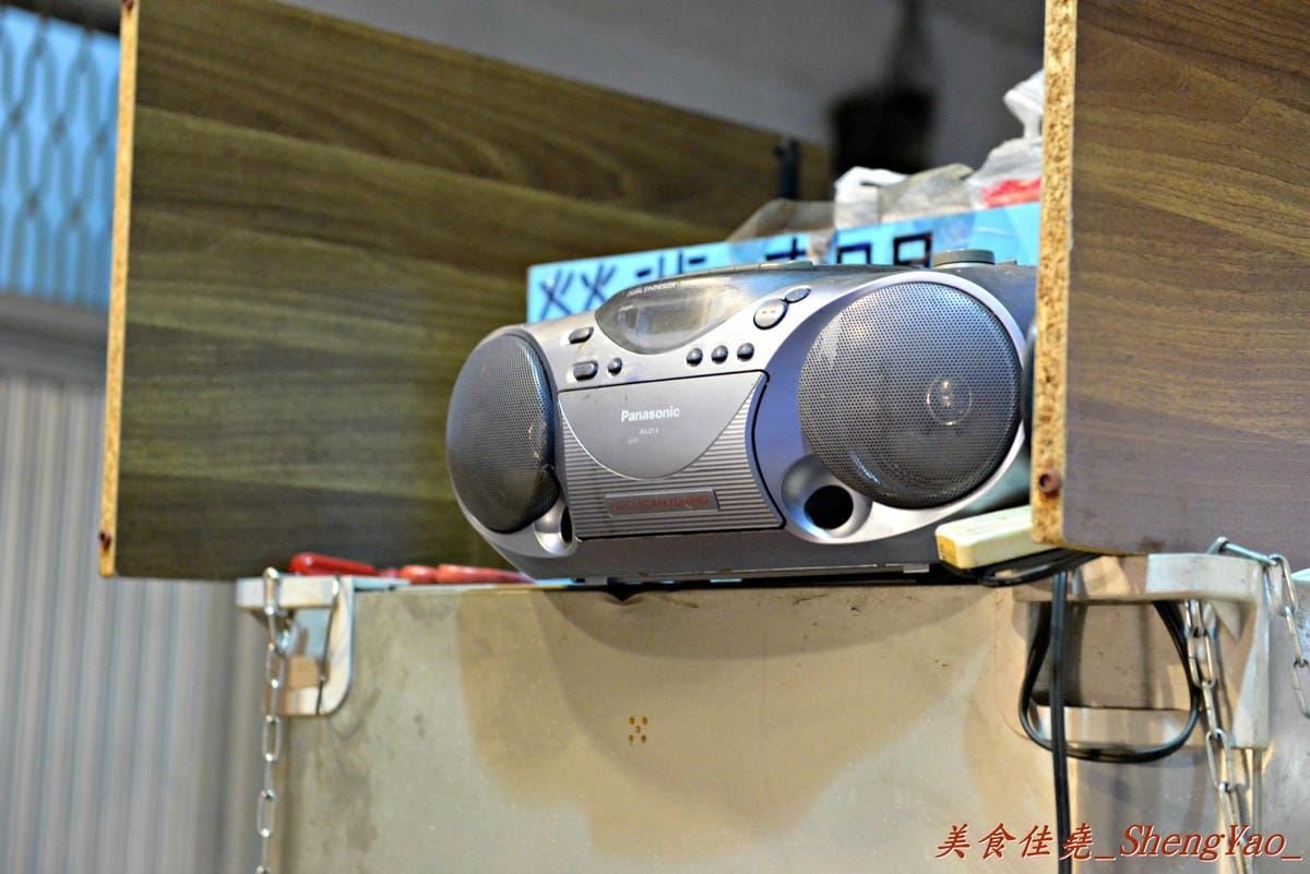 [台中北區]雷亭拉麵 – 北區永興街上的深夜限定版拉麵,價格便宜還不錯吃。