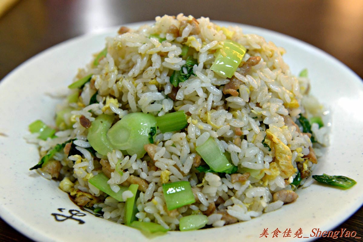 [台中南屯]姥姥跳牆 – 令人懷念的古早味農家菜和從沒吃過、聽過的特色麵食,據說好吃到會讓姥姥跳牆 ?