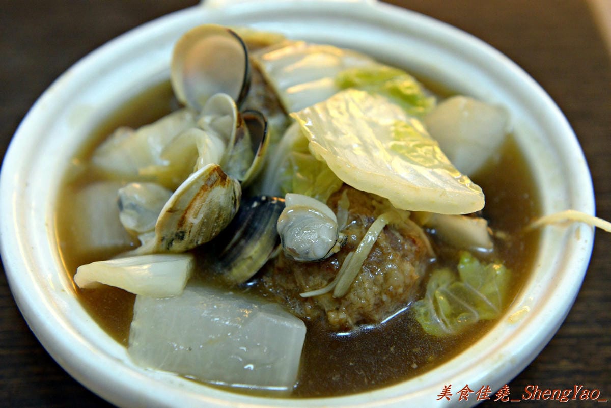 [台中南屯]姥姥跳牆 – 令人懷念的古早味農家菜和從沒吃過、聽過的特色麵食,據說好吃到會讓姥姥跳牆 ?