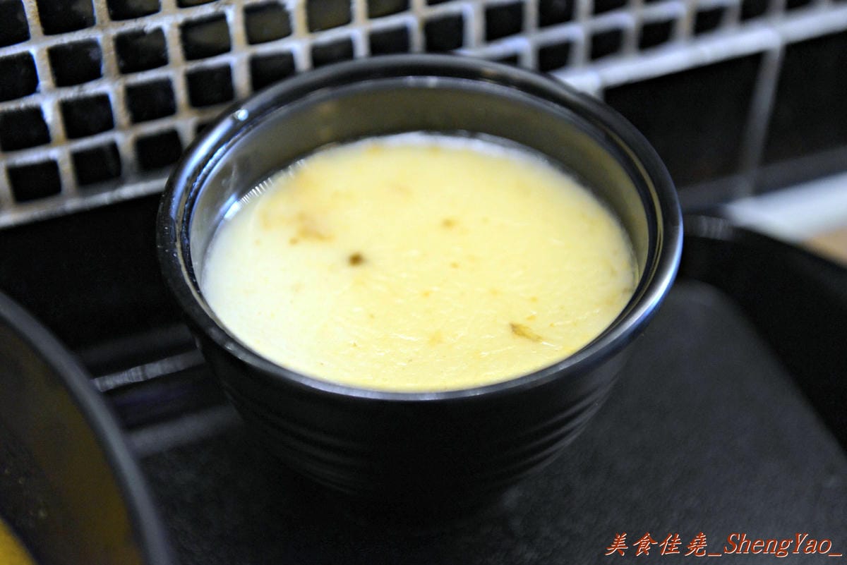 [台中西屯]酒石拉麵 逢甲店 – 拉麵均一價90元、加麵免費的平價連鎖拉麵店。
