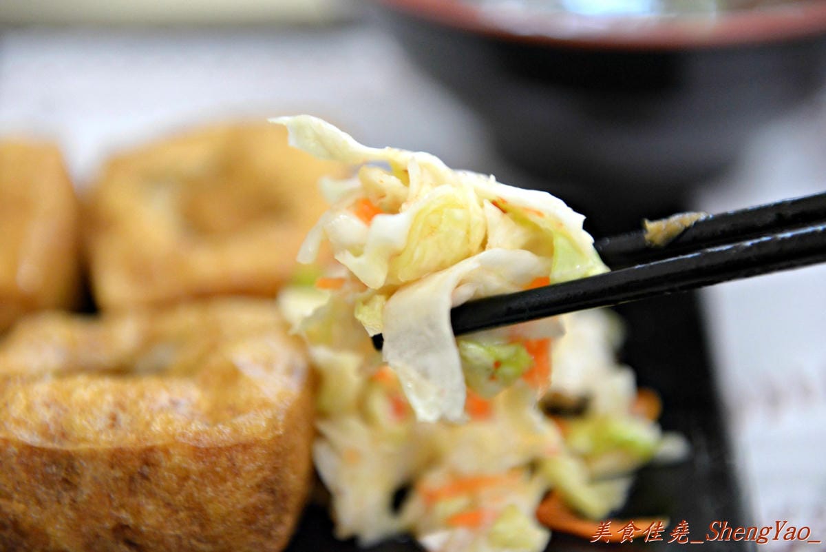 [台中大甲]王元吉炸粿、(鍾)臭豆腐、(周)臭豆腐 – 大甲有名的傳統小吃 & 好吃的兩家臭豆腐。