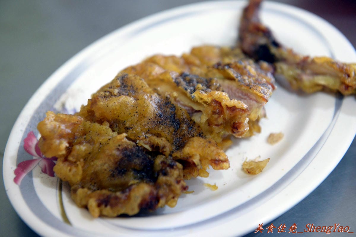 [台中沙鹿]正口味 – 沙鹿隱藏版美食,應該是沙鹿最豪邁也最好吃的雞肉飯和鴨肉飯,好吃到讓人不自覺扒光碗裡每一粒飯。