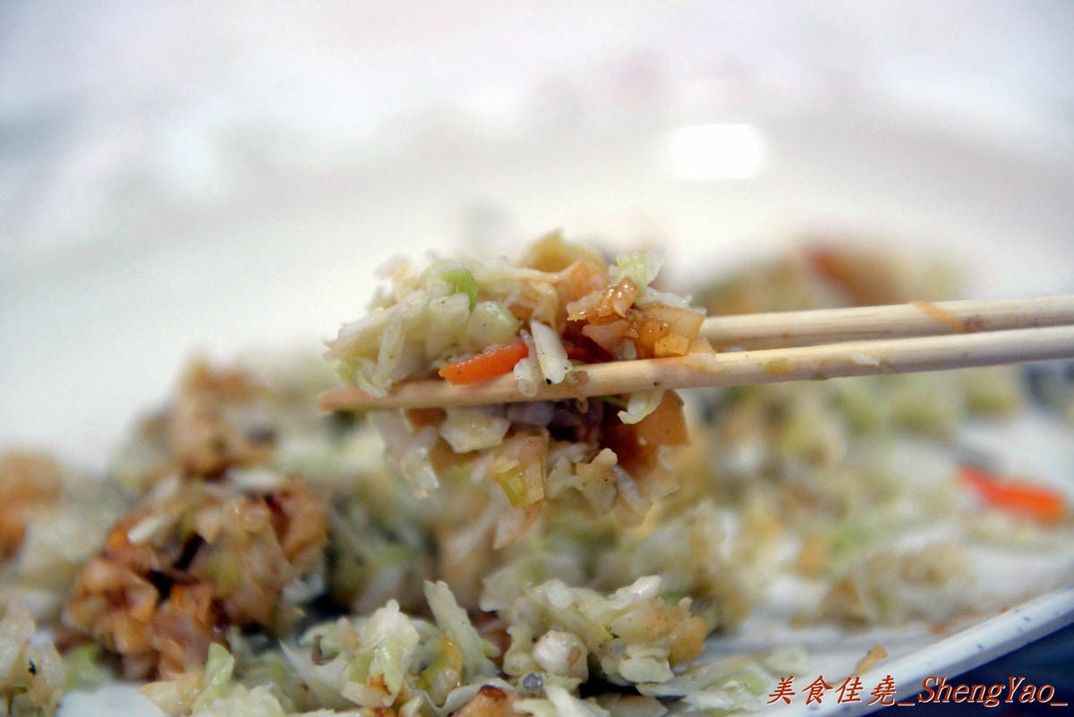 [台中沙鹿]香姨素食水煎包 – 原三角公園前素食水煎包,沙鹿菜市場四大好吃素食水煎包之一。