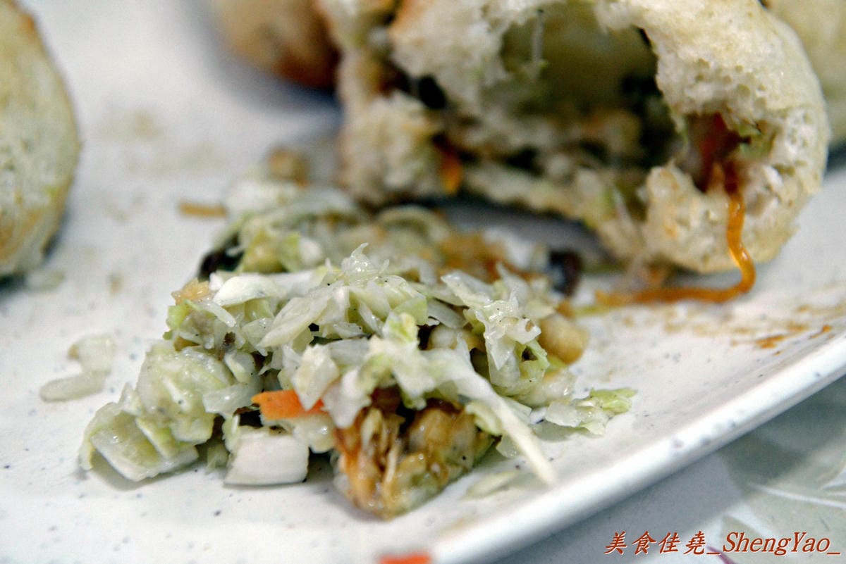 [台中沙鹿]香姨素食水煎包 – 原三角公園前素食水煎包,沙鹿菜市場四大好吃素食水煎包之一。