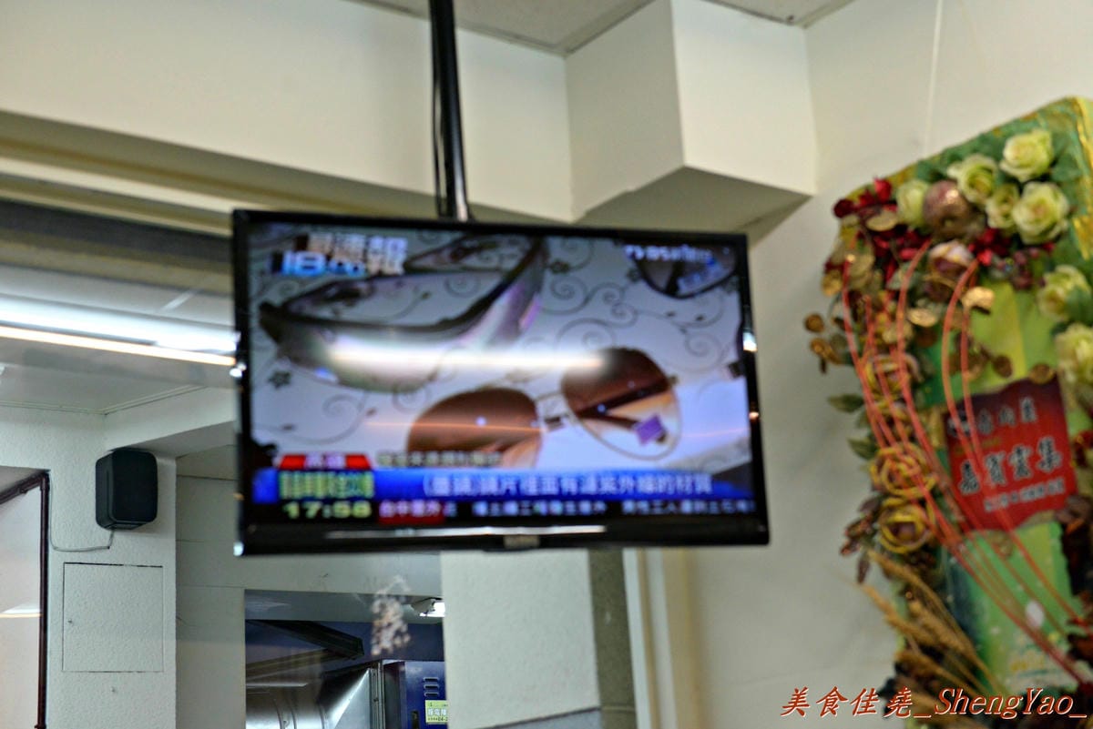 [台中西區] 陳家赤肉羹 東興店 – 粉薄肉大塊,真材實料的好吃赤肉羹。