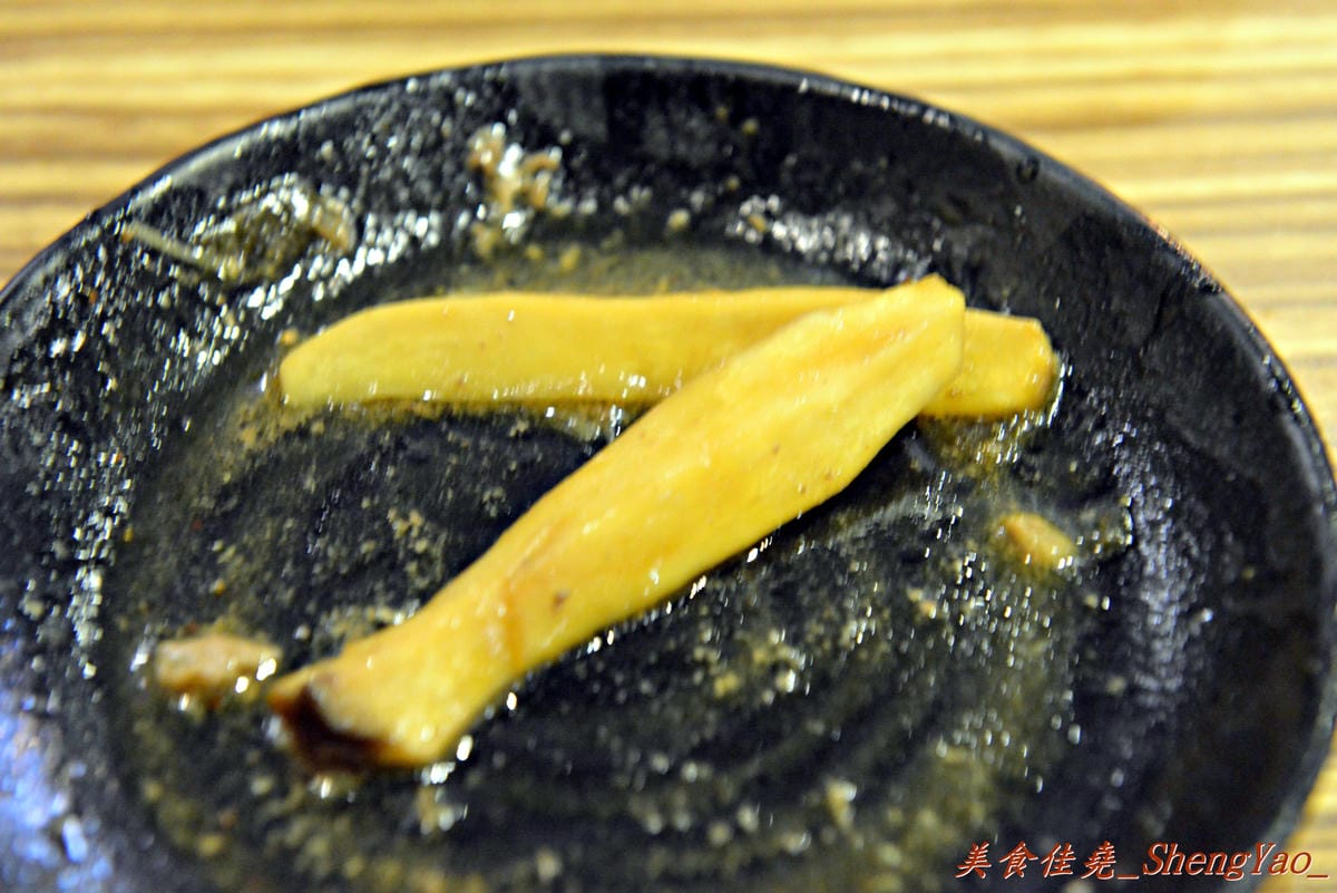 [台中西屯]紙鶴壽喜燒 – 中科商圈新開的壽喜燒吃到飽,肉類品質不錯,新鮮現切有厚度,超推安格斯牛肉 !! (已歇業)