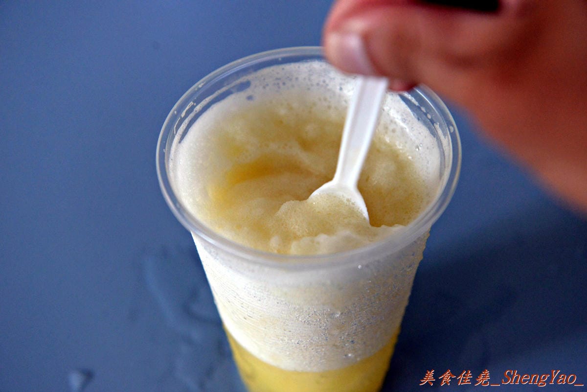 [台中沙鹿]林記鳳梨冰品 – 沙鹿少見的雪泥冰,新鮮鳳梨做成的綿密雪泥,每一口都能感受到濃郁鳳梨果香。(已歇業)
