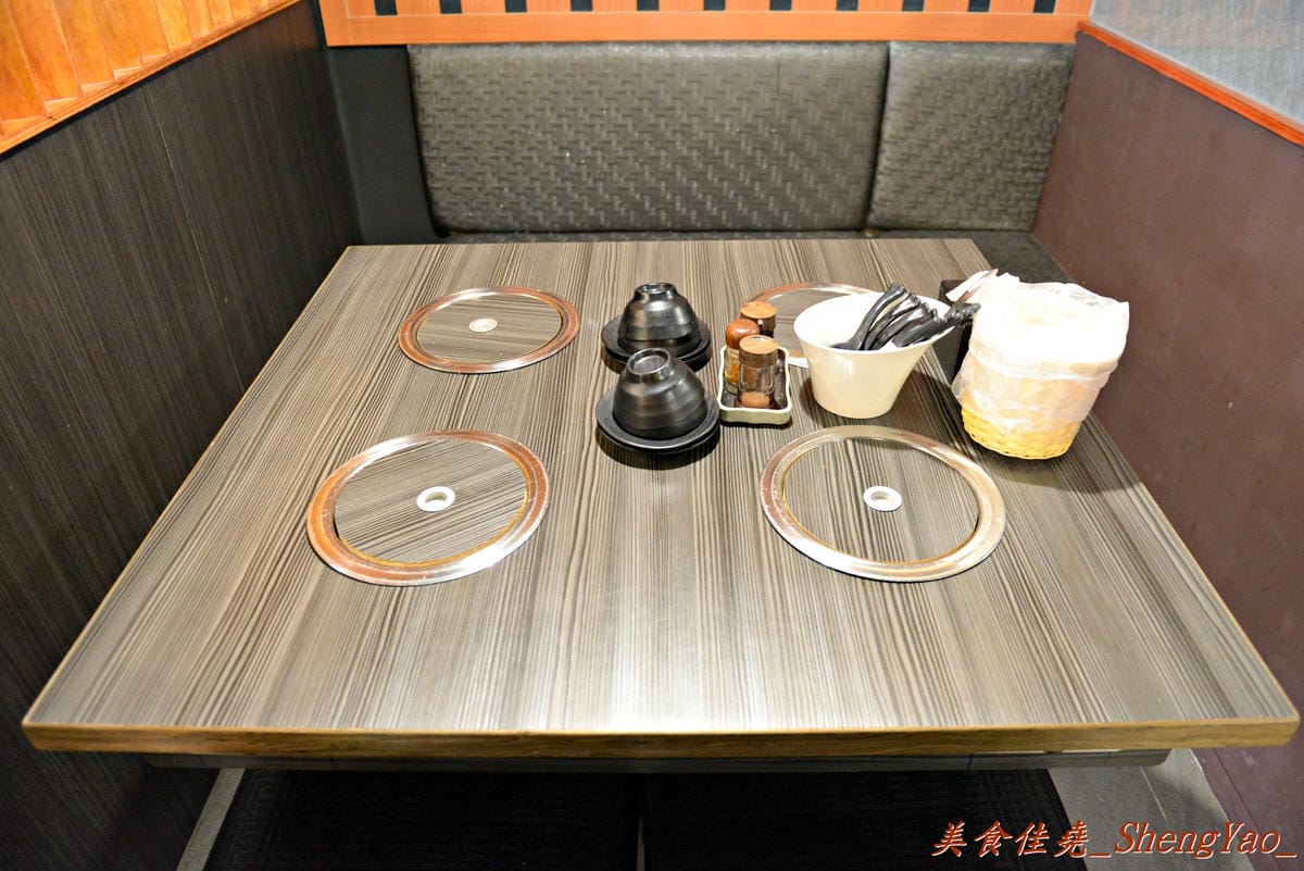 [基隆仁愛]鍋太郎 日式食堂 – 新開幕不久的鍋物、日式料理餐廳,丼飯類還不錯吃,建議晚上時段再來。(已歇業)