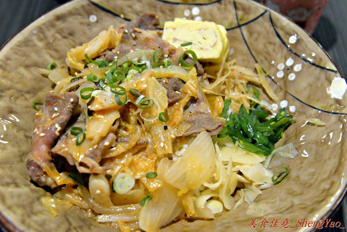 [基隆仁愛]鍋太郎 日式食堂 – 新開幕不久的鍋物、日式料理餐廳,丼飯類還不錯吃,建議晚上時段再來。(已歇業)