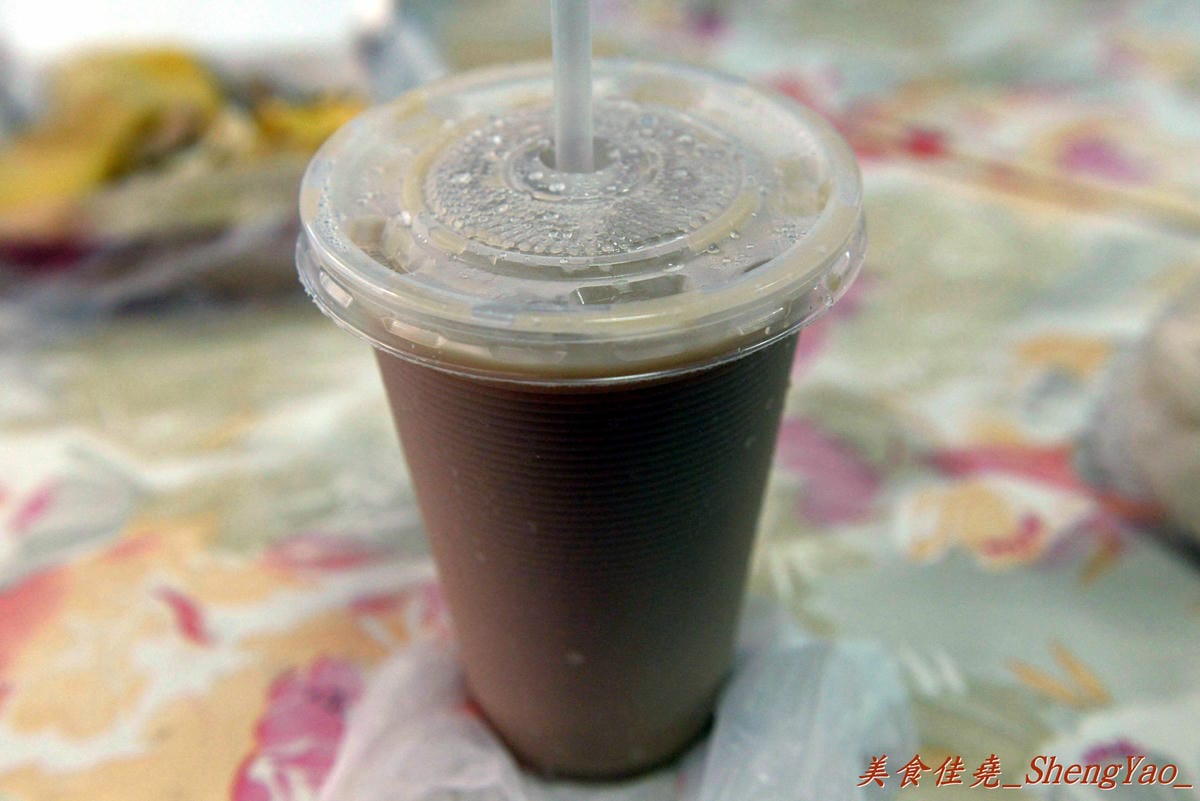 [台中沙鹿]無名早餐餐車巨無霸蛋餅煎包 – 食尚玩家曾介紹過,口味特別,價錢便宜份量超大,100元可以讓你飽到中午吃不下。