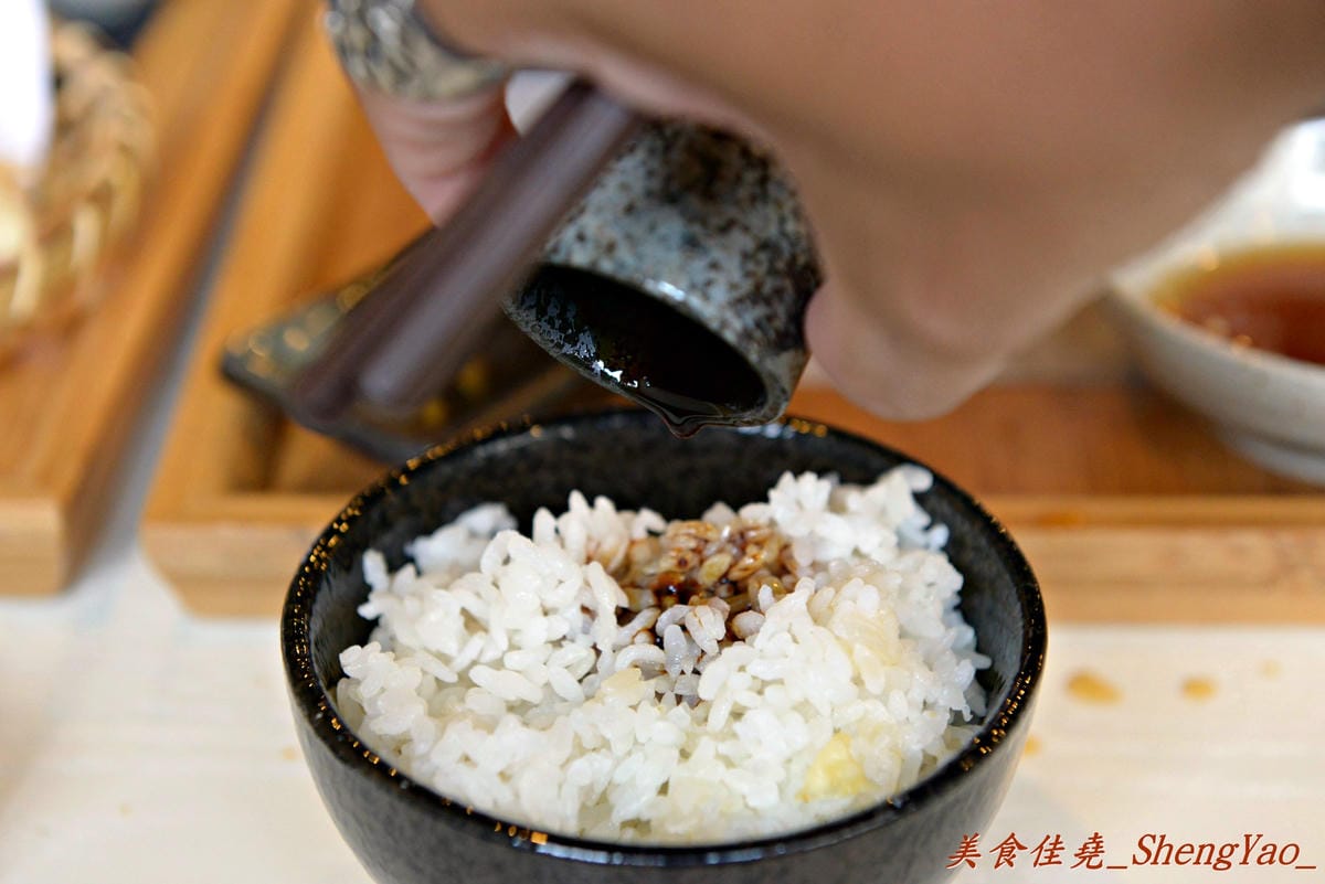 [台中西屯]初曉 江戶天麩羅專賣店 – 台中即將開幕的日式天麩羅專賣店,除了各式各樣天麩羅外還有來自京都抹茶粉製作的特色甜點飲料,超推店家自製的新鮮檸檬蜜蛋糕 !!