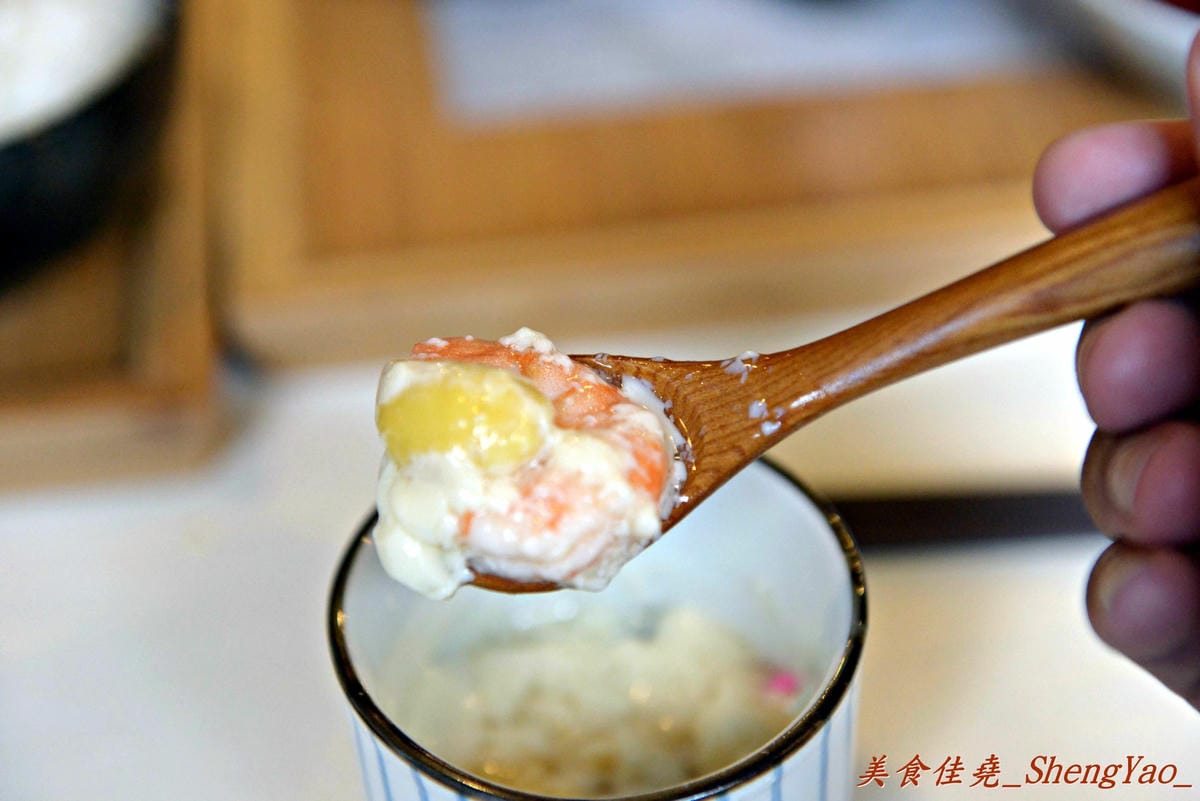 [台中西屯]初曉 江戶天麩羅專賣店 – 台中即將開幕的日式天麩羅專賣店,除了各式各樣天麩羅外還有來自京都抹茶粉製作的特色甜點飲料,超推店家自製的新鮮檸檬蜜蛋糕 !!