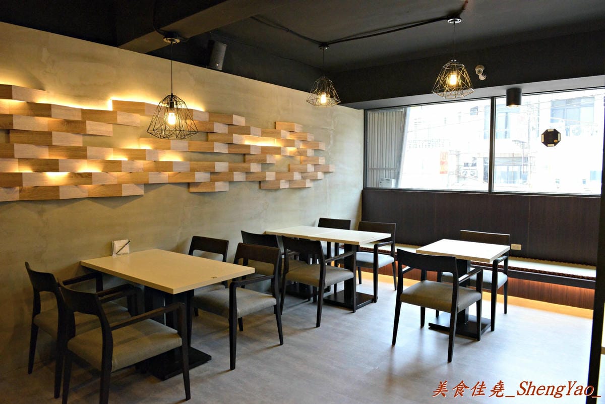 [台中西屯]初曉 江戶天麩羅專賣店 – 台中即將開幕的日式天麩羅專賣店,除了各式各樣天麩羅外還有來自京都抹茶粉製作的特色甜點飲料,超推店家自製的新鮮檸檬蜜蛋糕 !!
