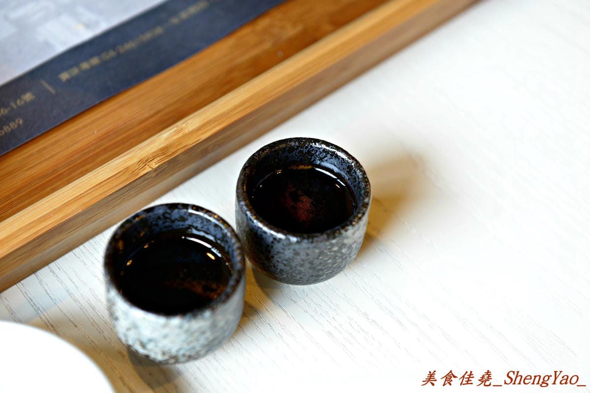 [台中西屯]初曉 江戶天麩羅專賣店 – 台中即將開幕的日式天麩羅專賣店,除了各式各樣天麩羅外還有來自京都抹茶粉製作的特色甜點飲料,超推店家自製的新鮮檸檬蜜蛋糕 !!