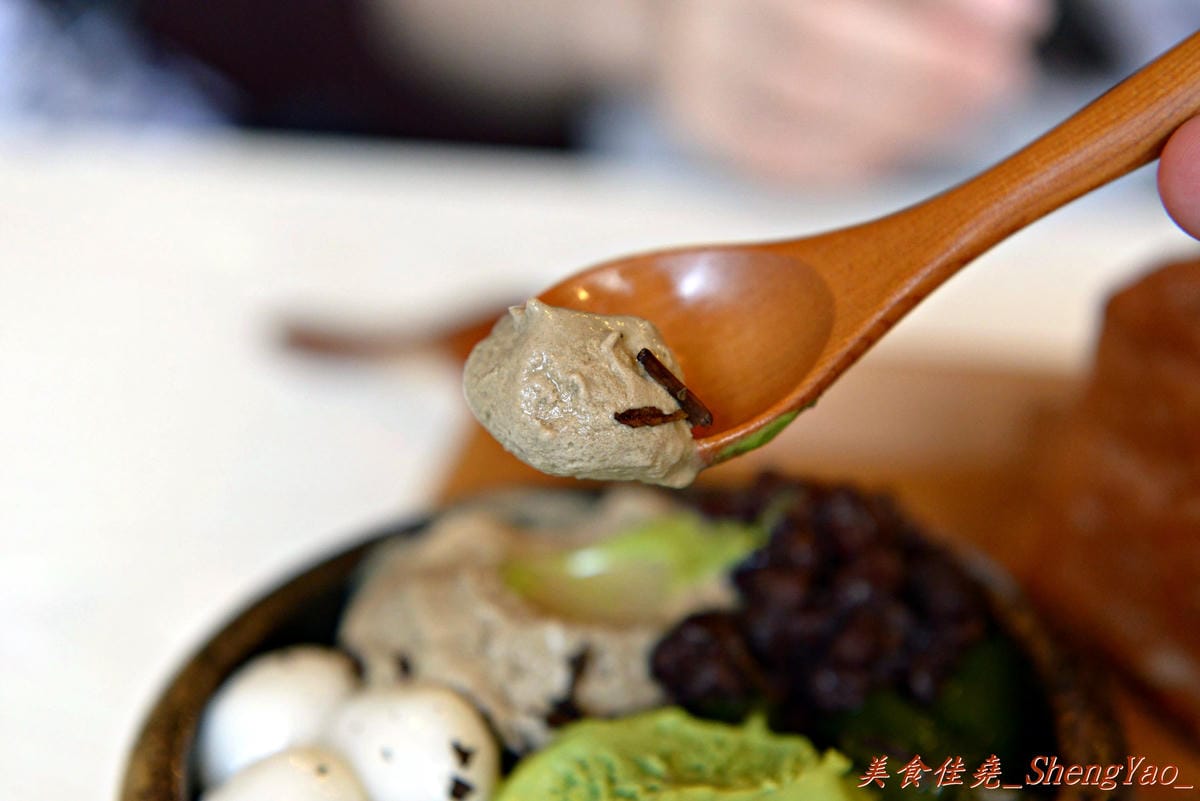 [台中西屯]初曉 江戶天麩羅專賣店 – 台中即將開幕的日式天麩羅專賣店,除了各式各樣天麩羅外還有來自京都抹茶粉製作的特色甜點飲料,超推店家自製的新鮮檸檬蜜蛋糕 !!