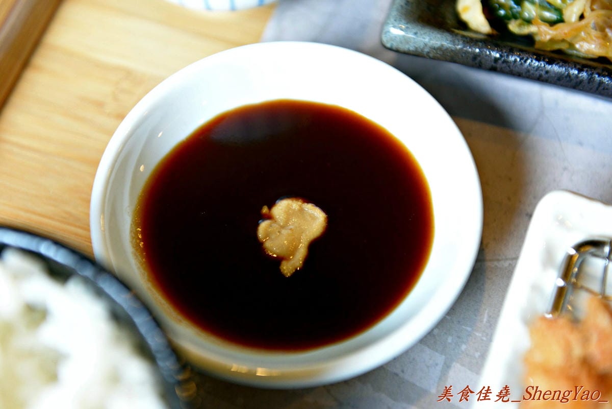 [台中西屯]初曉 江戶天麩羅專賣店 – 台中即將開幕的日式天麩羅專賣店,除了各式各樣天麩羅外還有來自京都抹茶粉製作的特色甜點飲料,超推店家自製的新鮮檸檬蜜蛋糕 !!
