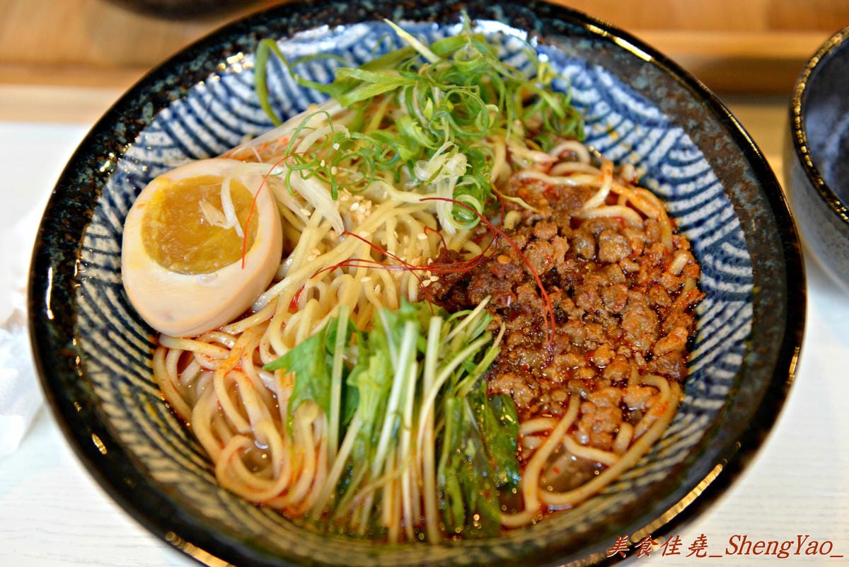 [台中西屯]初曉 江戶天麩羅專賣店 – 台中即將開幕的日式天麩羅專賣店,除了各式各樣天麩羅外還有來自京都抹茶粉製作的特色甜點飲料,超推店家自製的新鮮檸檬蜜蛋糕 !!