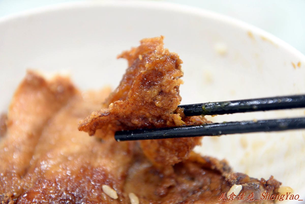 [台中沙鹿]江大爺Man麵堂 – 靜宜商圈一家學生友善餐館,老闆超級親切,餐點便宜份量大。
