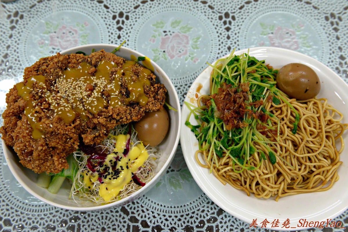 [台中沙鹿]江大爺Man麵堂 – 靜宜商圈一家學生友善餐館,老闆超級親切,餐點便宜份量大。