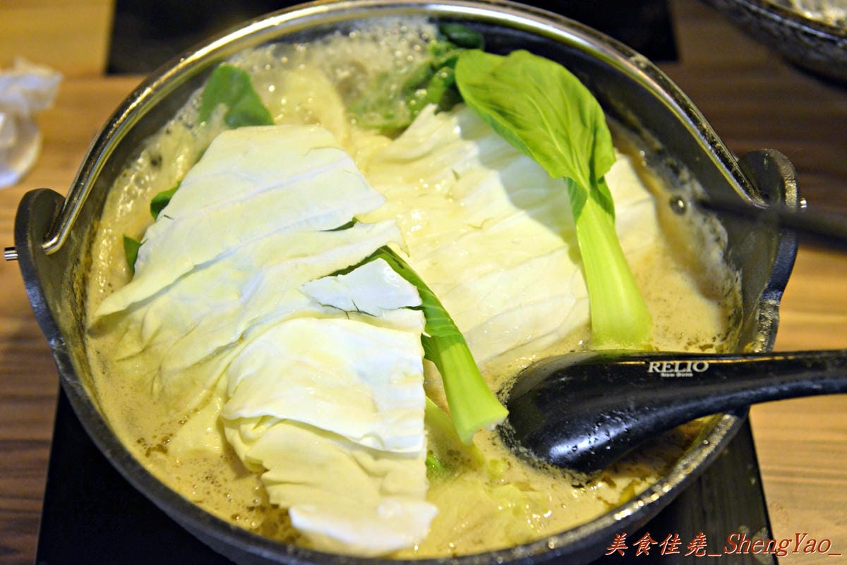 [台中西屯]竹間精緻鍋物 – 在基隆、台北擁有多家分店的”竹間”來台中開店了 !! 超新鮮的海鮮加上頂級肉品,份量超大價格卻不貴,C/P值爆高 !! 營業時間到凌晨4點,台中人吃消夜又一好去處。