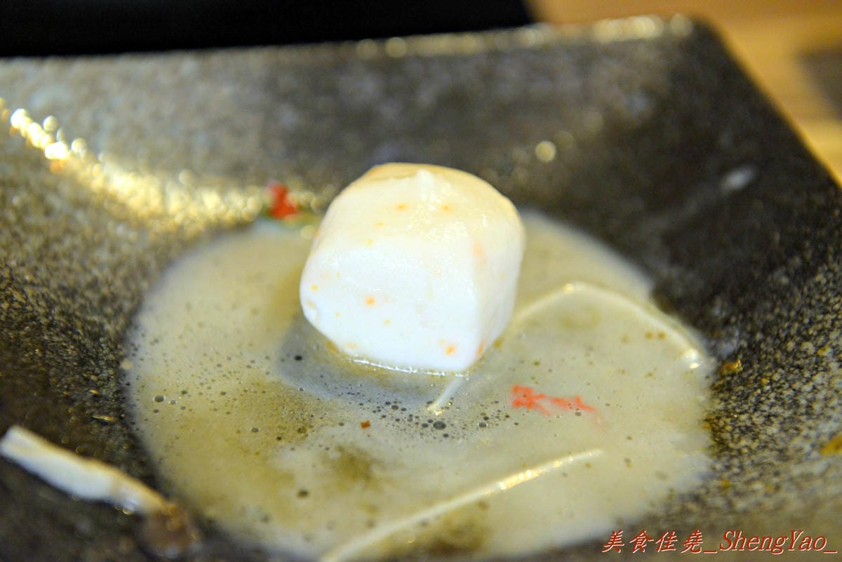 [台中西屯]竹間精緻鍋物 – 在基隆、台北擁有多家分店的”竹間”來台中開店了 !! 超新鮮的海鮮加上頂級肉品,份量超大價格卻不貴,C/P值爆高 !! 營業時間到凌晨4點,台中人吃消夜又一好去處。