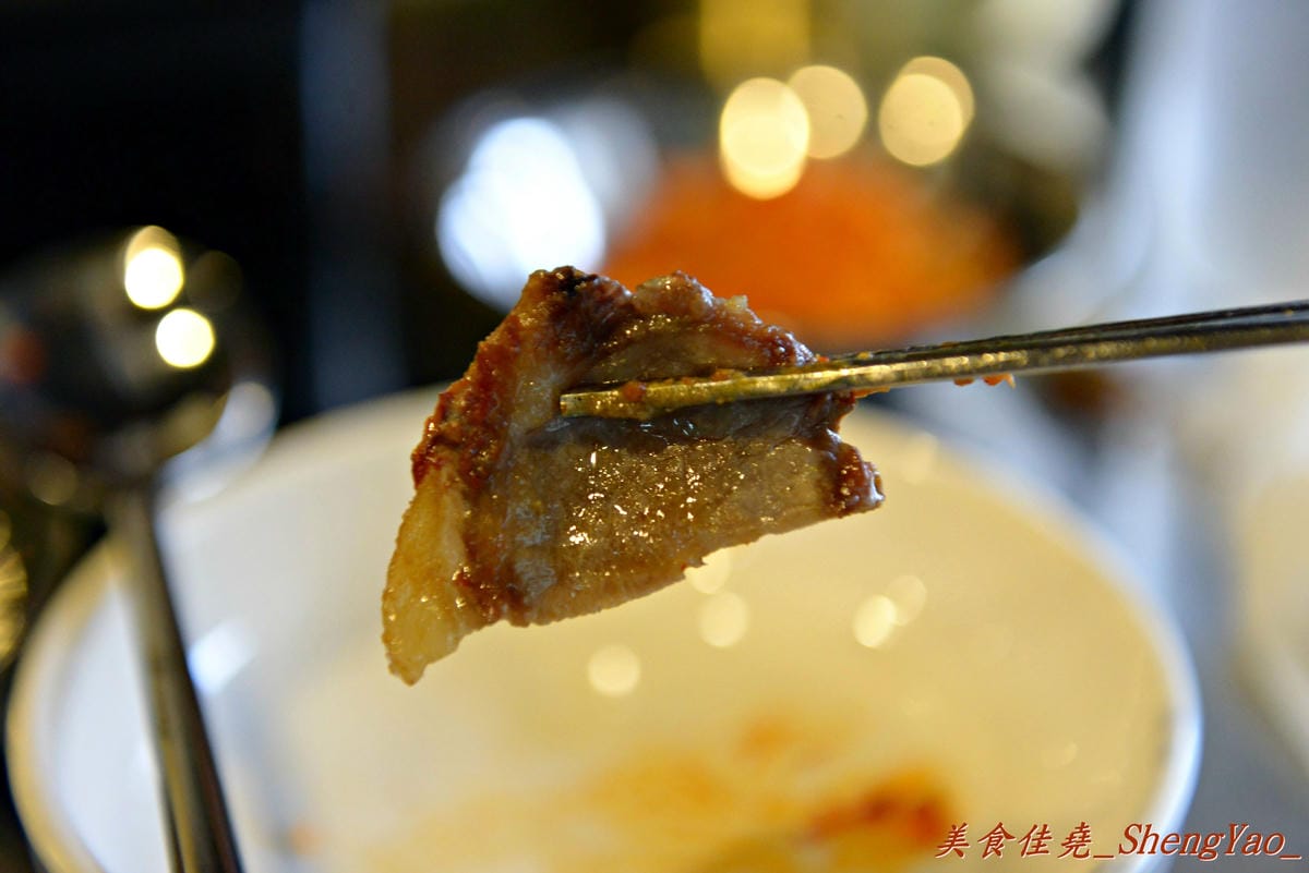 [台中北區]3Pig 韓國五花肉專賣店 – 台中又一新開的汽油桶韓式烤肉,主廚是韓國人,標榜道地韓國口味,食材和器具也全都由韓國空運來台。