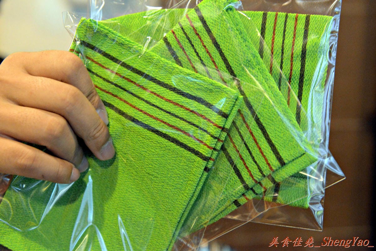 [台中北區]3Pig 韓國五花肉專賣店 – 台中又一新開的汽油桶韓式烤肉,主廚是韓國人,標榜道地韓國口味,食材和器具也全都由韓國空運來台。