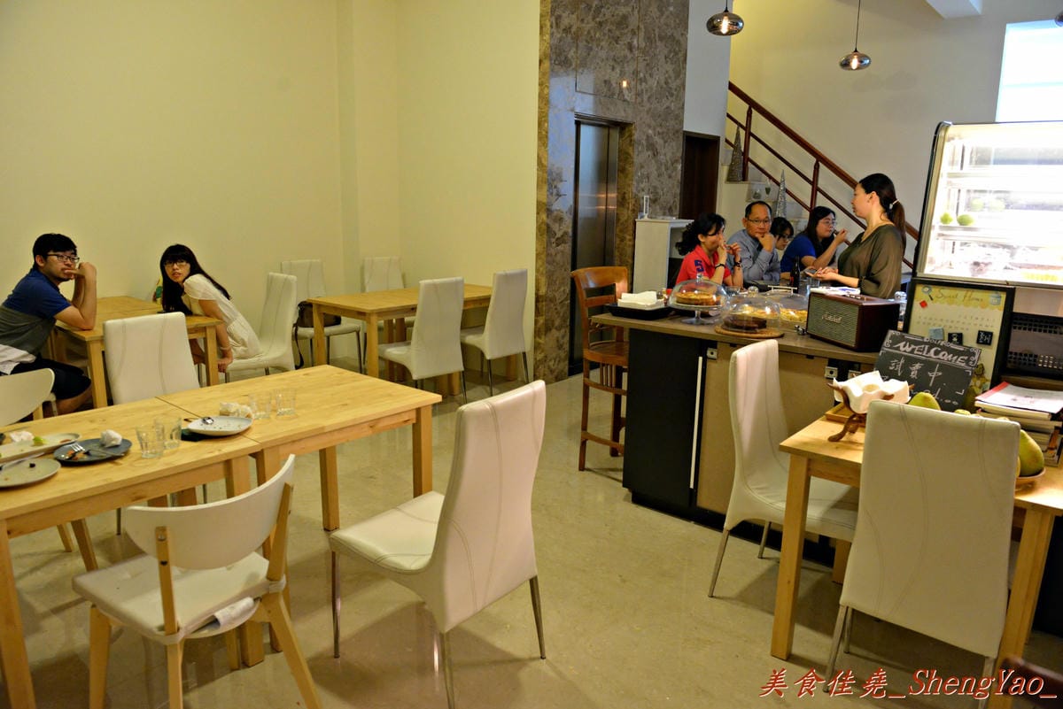 [台中沙鹿]Dolf Ru Cucina 新家初訪 – 沙鹿最具特色的義大利麵餐館搬新家,料理依舊特別、氣氛比以前更棒,營業到晚上11點,情侶吃消夜約會又一好去處。
