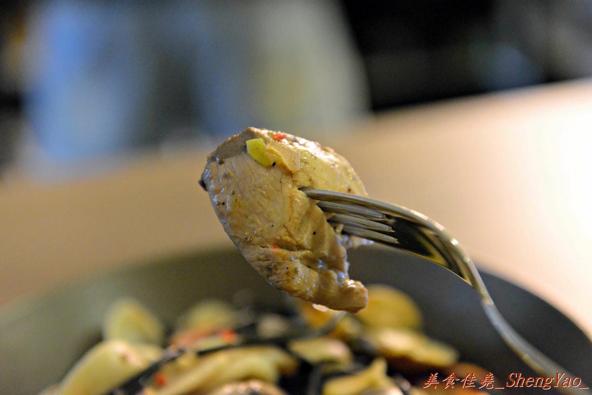 [台中沙鹿]Dolf Ru Cucina 新家初訪 – 沙鹿最具特色的義大利麵餐館搬新家,料理依舊特別、氣氛比以前更棒,營業到晚上11點,情侶吃消夜約會又一好去處。