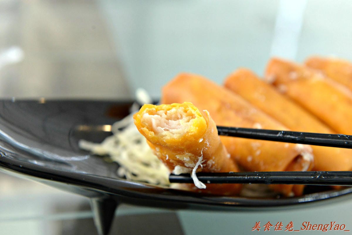 [台中沙鹿]沂品複合式餐飲 – 剛開幕一個月的複合式餐飲,主打精緻港式料理,套餐份量大,價位便宜不另收服務費,C/P值頗高。(已歇業)