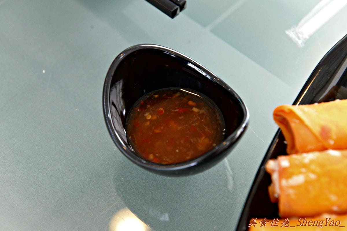 [台中沙鹿]沂品複合式餐飲 – 剛開幕一個月的複合式餐飲,主打精緻港式料理,套餐份量大,價位便宜不另收服務費,C/P值頗高。(已歇業)