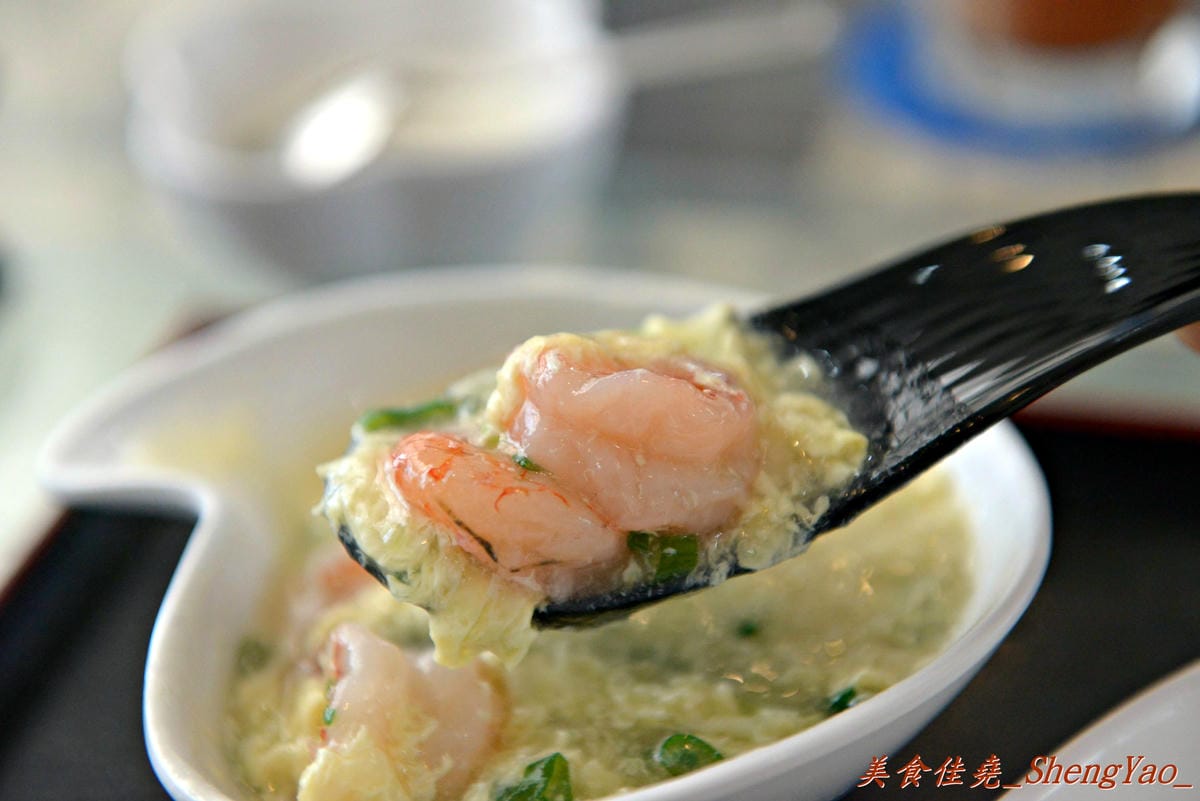 [台中沙鹿]沂品複合式餐飲 – 剛開幕一個月的複合式餐飲,主打精緻港式料理,套餐份量大,價位便宜不另收服務費,C/P值頗高。(已歇業)