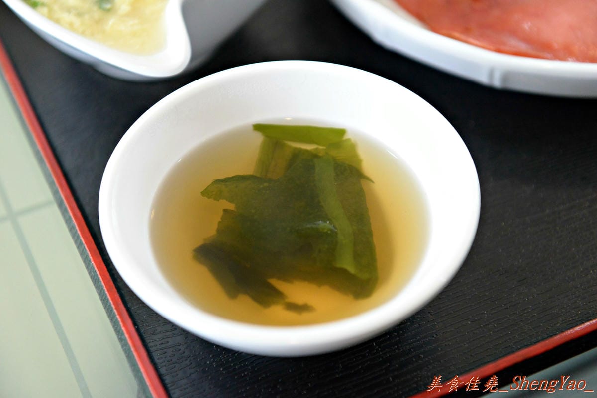 [台中沙鹿]沂品複合式餐飲 – 剛開幕一個月的複合式餐飲,主打精緻港式料理,套餐份量大,價位便宜不另收服務費,C/P值頗高。(已歇業)